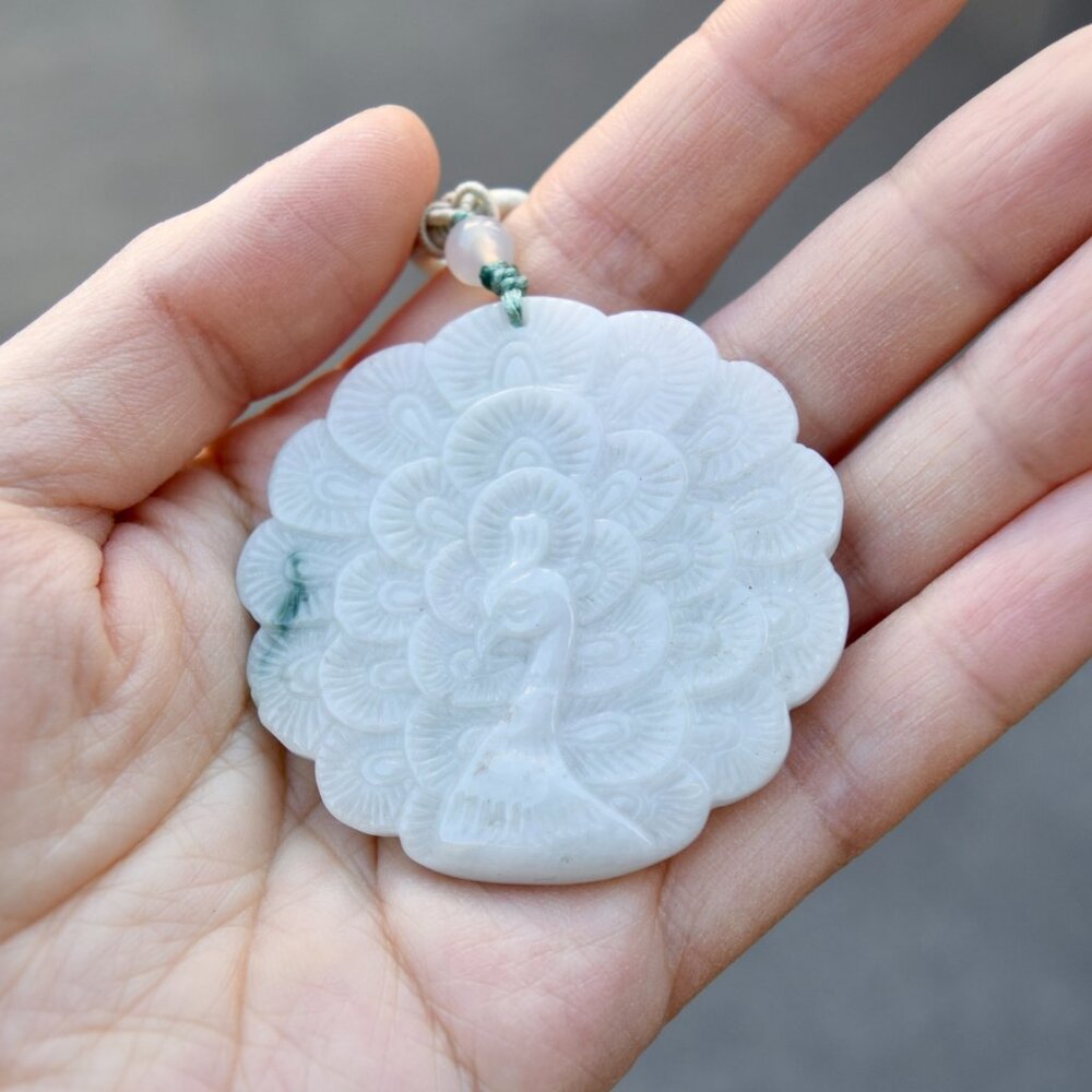 Jadeite Peacock Pendant Rope Necklace - 天然翡翠